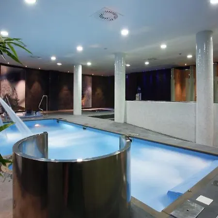 Azz Asturias Langrehotel & Spa 