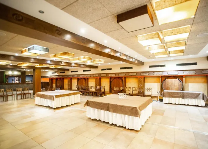 Azz Asturias Langrehotel & Spa
