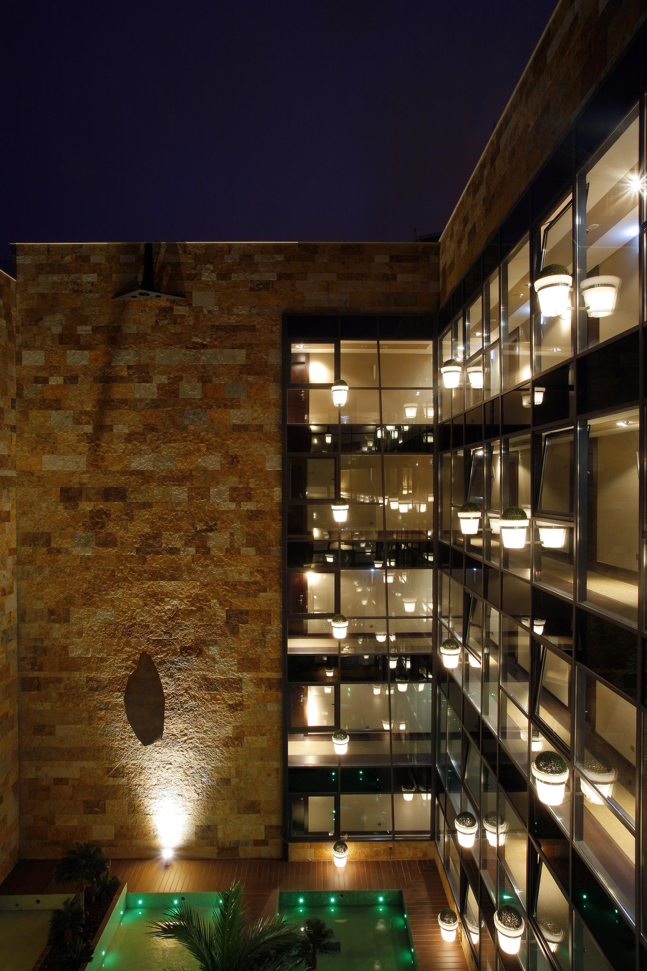 Azz Asturias Langrehotel & Hotel 4*