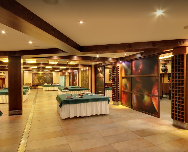 Azz Asturias Langrehotel & Hotel