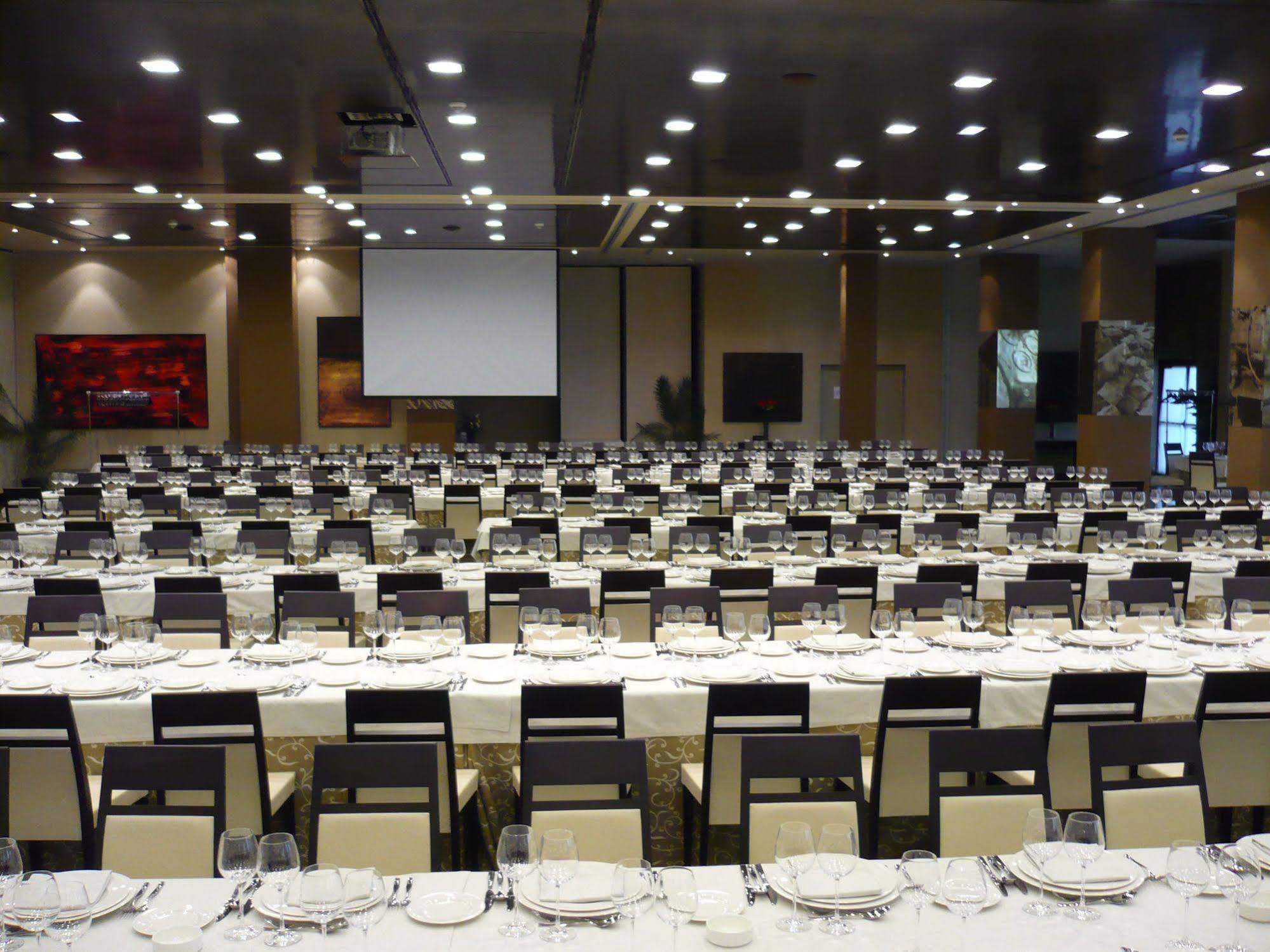 Azz Asturias Langrehotel & 4*